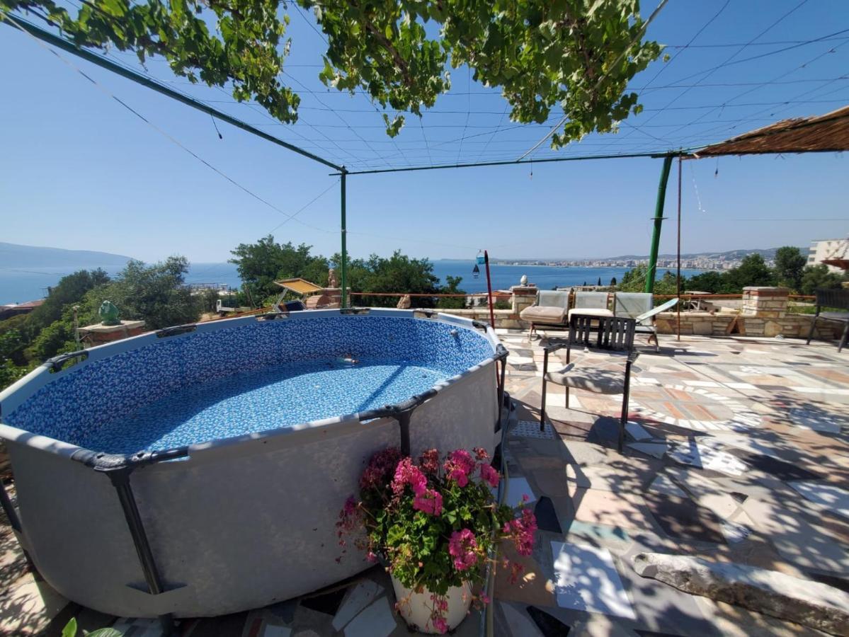 Leko Appart hôtel *
